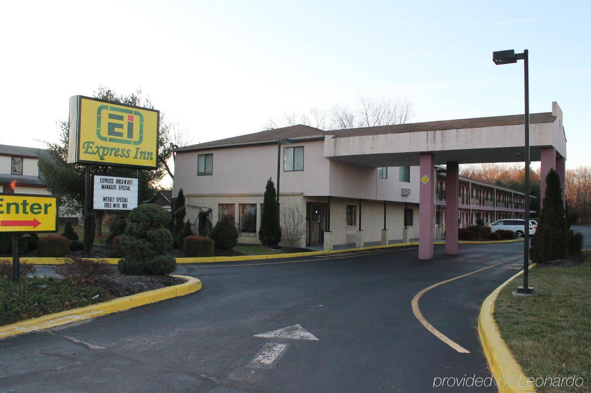 Express Inn - Wall Farmingdale Exterior foto